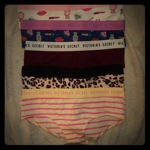 5 for 20.00 Victoria secret briefs size med